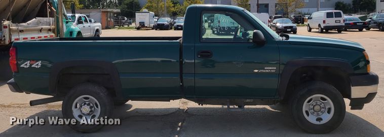 image for item DM5056 2006 Chevrolet Silverado 2500HD  pickup truck
