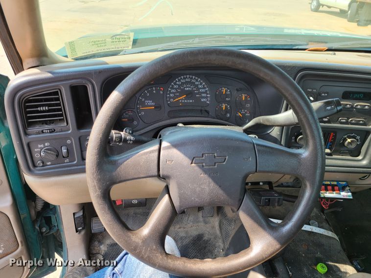 image for item DM5056 2006 Chevrolet Silverado 2500HD  pickup truck