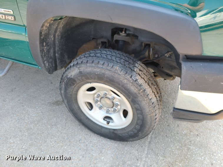 image for item DM5056 2006 Chevrolet Silverado 2500HD  pickup truck