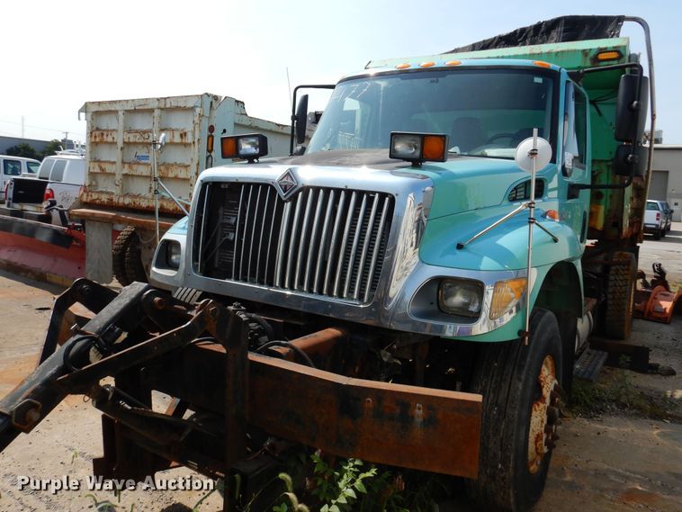 image for item DM5060 2007 International WorkStar 7400  dump truck