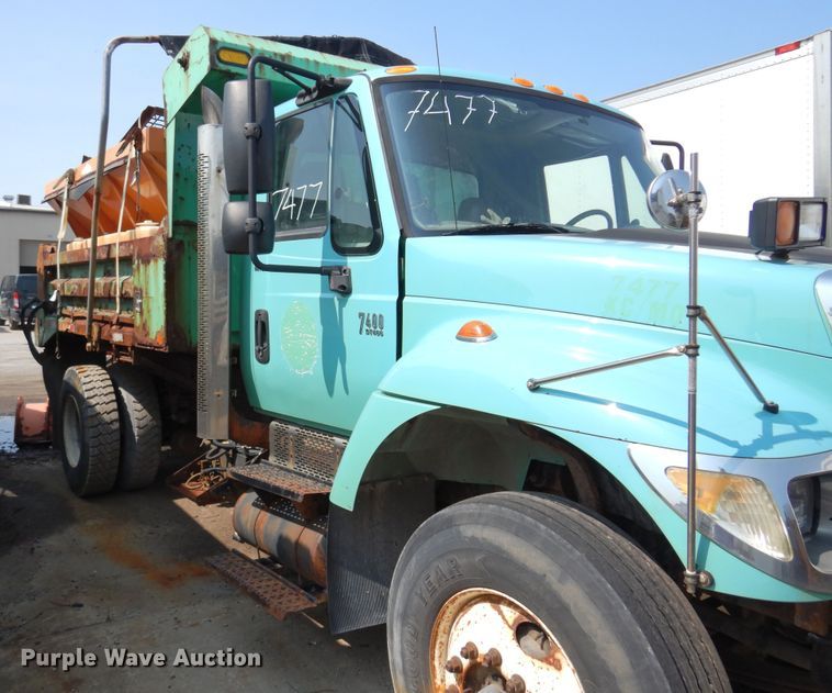 image for item DM5060 2007 International WorkStar 7400  dump truck