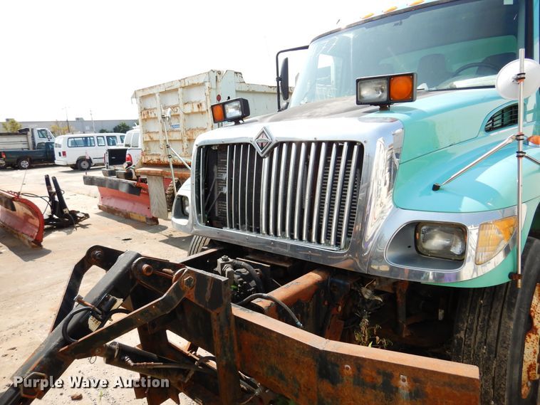 image for item DM5060 2007 International WorkStar 7400  dump truck