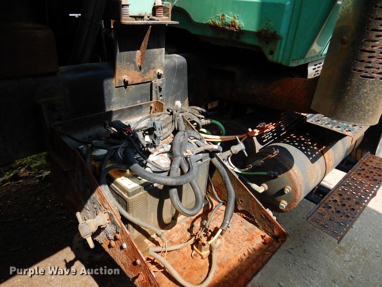 image for item DM5060 2007 International WorkStar 7400  dump truck