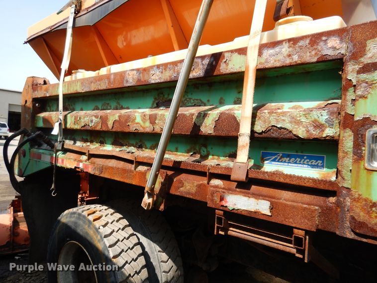 image for item DM5060 2007 International WorkStar 7400  dump truck