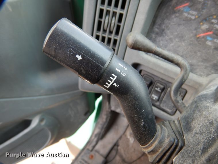 image for item DM5060 2007 International WorkStar 7400  dump truck