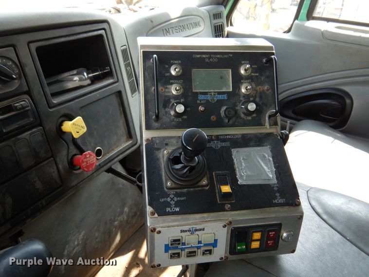 image for item DM5060 2007 International WorkStar 7400  dump truck