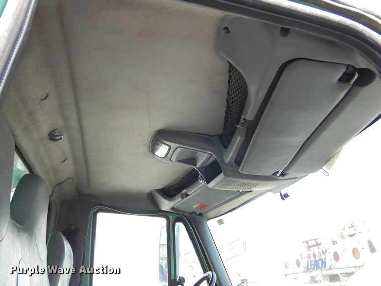 image for item DM5060 2007 International WorkStar 7400  dump truck