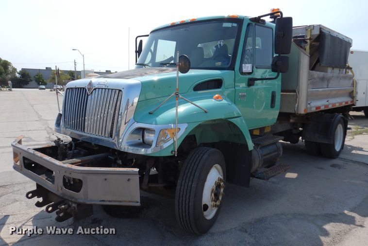 image for item DM5061 2007 International WorkStar 7300  dump truck