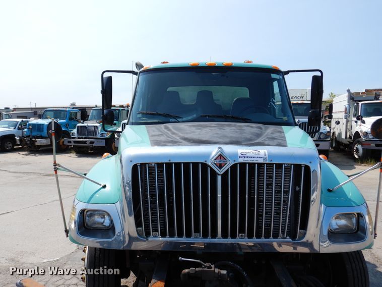 image for item DM5061 2007 International WorkStar 7300  dump truck