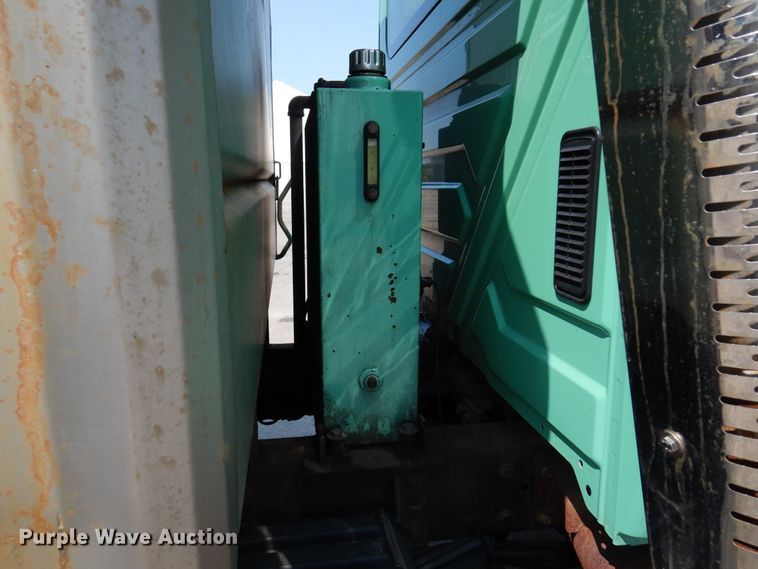 image for item DM5061 2007 International WorkStar 7300  dump truck