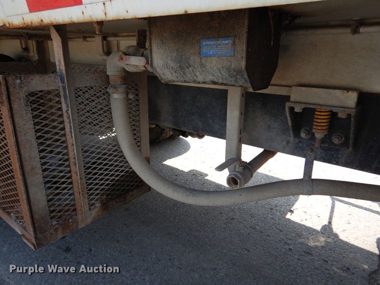 image for item DM5062 2013 International WorkStar 7400  refuse truck