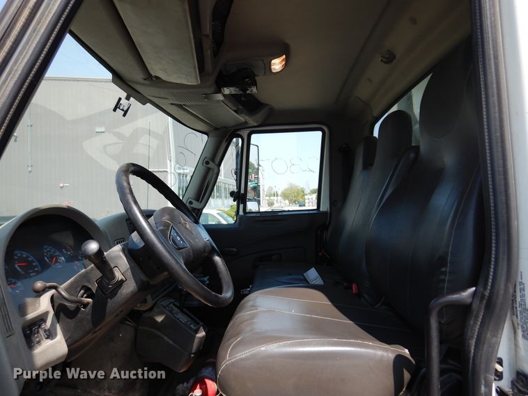 image for item DM5062 2013 International WorkStar 7400  refuse truck