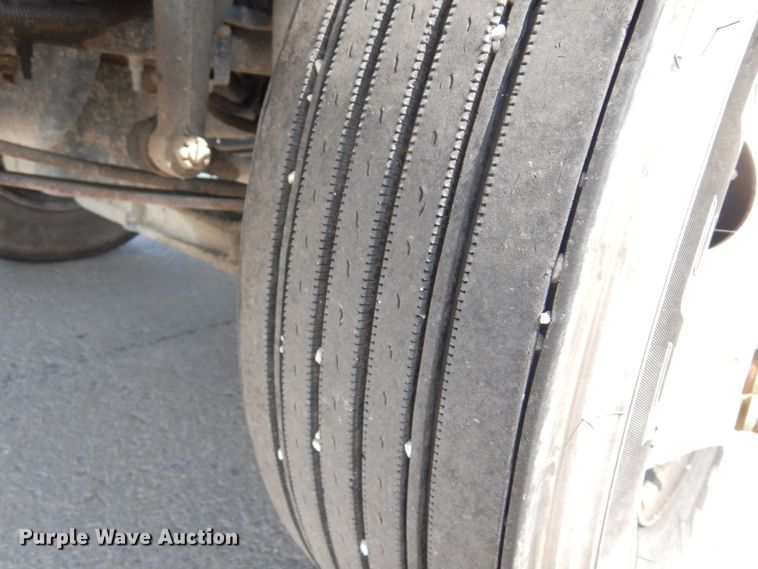 image for item DM5062 2013 International WorkStar 7400  refuse truck