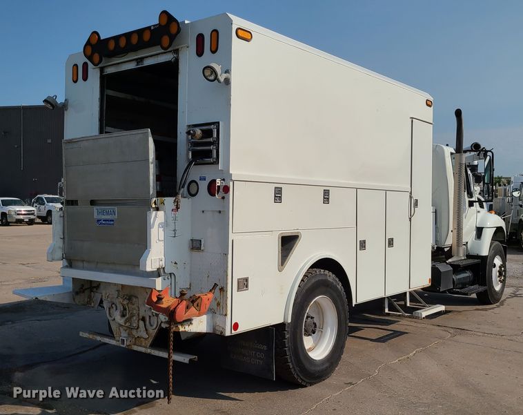 image for item DM5063 2013 International WorkStar 7400  utility / service truck