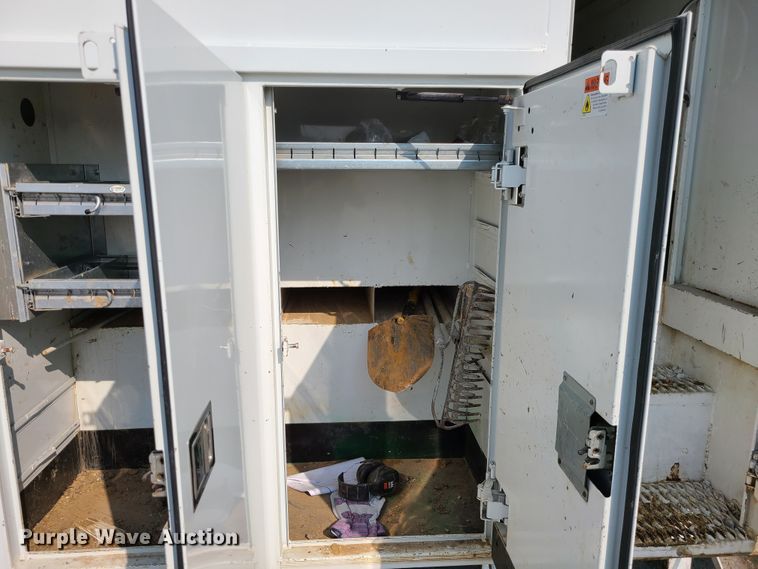 image for item DM5063 2013 International WorkStar 7400  utility / service truck