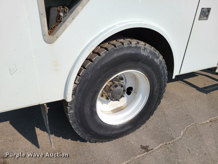 image for item DM5063 2013 International WorkStar 7400  utility / service truck