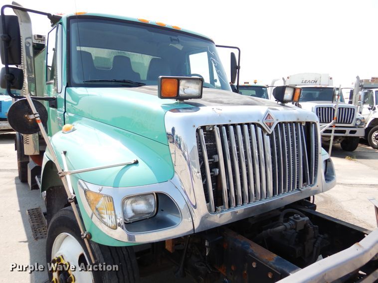 image for item DM5064 2007 International WorkStar 7300  dump truck