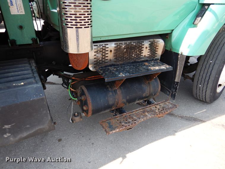 image for item DM5064 2007 International WorkStar 7300  dump truck