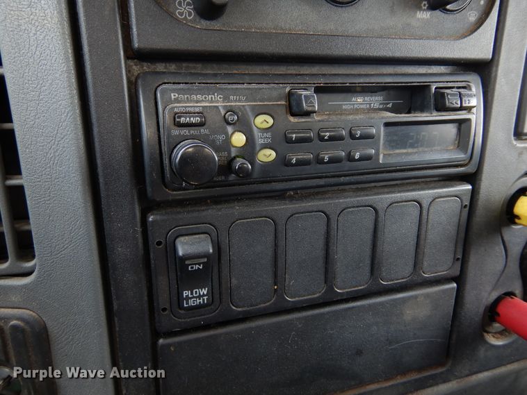 image for item DM5064 2007 International WorkStar 7300  dump truck