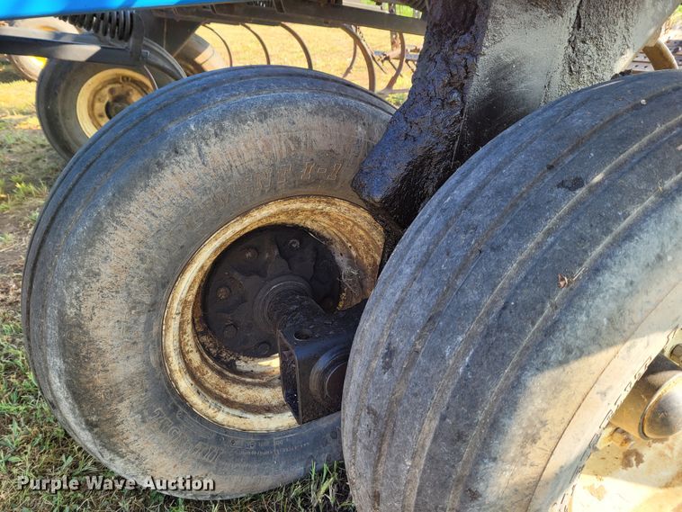 image for item BY9425 DMI Tigermate II  field cultivator