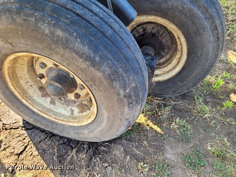 image for item BY9425 DMI Tigermate II  field cultivator