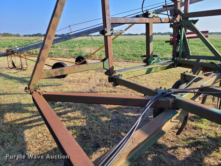 image for item BY9427 John Deere 1610  chisel