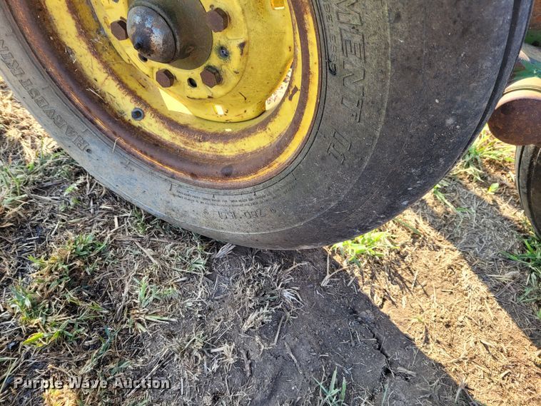 image for item BY9427 John Deere 1610  chisel