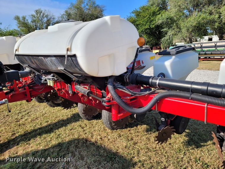 image for item BY9430 White 8200  planter