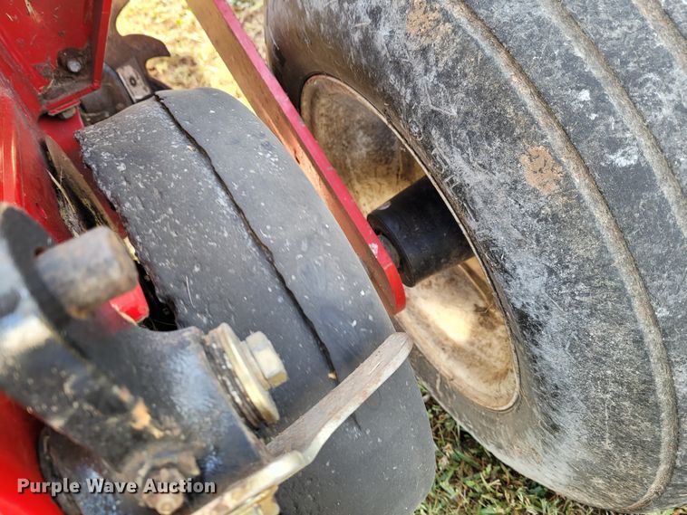 image for item BY9430 White 8200  planter