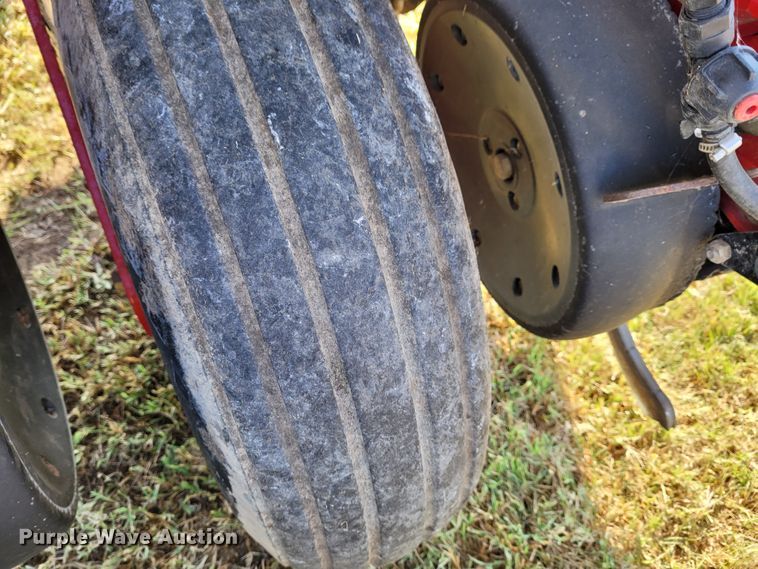 image for item BY9430 White 8200  planter