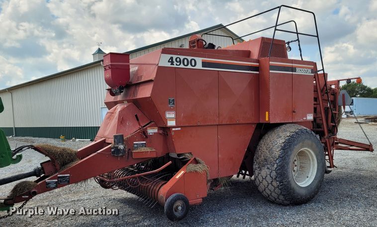 image for item BY9442 1998 Hesston 4900  large square baler