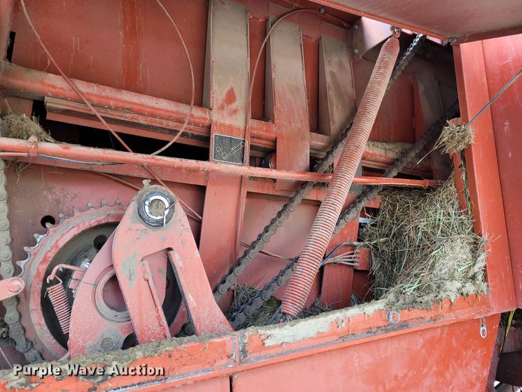 image for item BY9442 1998 Hesston 4900  large square baler