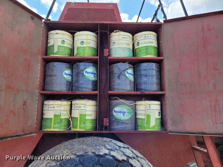 image for item BY9442 1998 Hesston 4900  large square baler