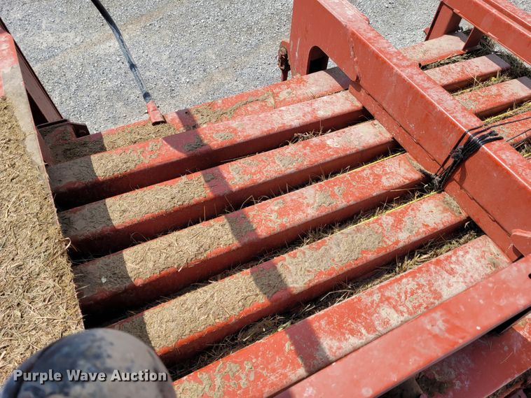 image for item BY9442 1998 Hesston 4900  large square baler