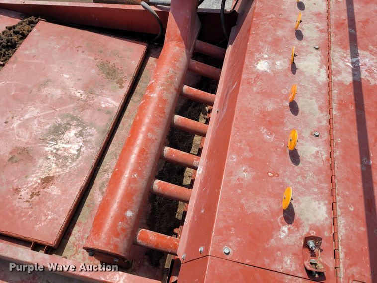 image for item BY9442 1998 Hesston 4900  large square baler