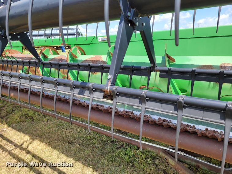 image for item BY9443 2013 John Deere 630F  HydraFlex flex head