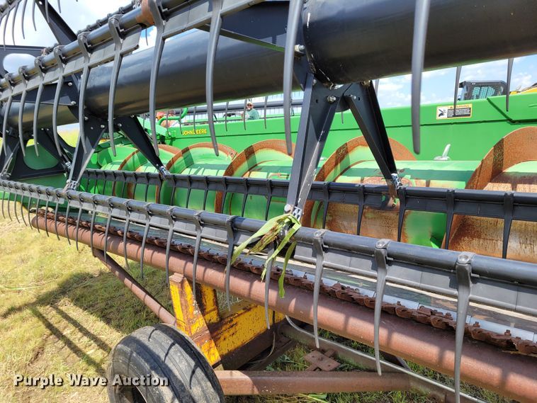 image for item BY9443 2013 John Deere 630F  HydraFlex flex head