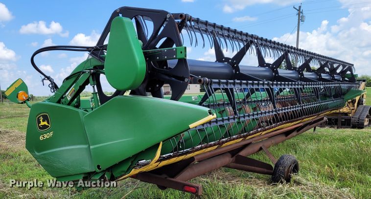 image for item BY9444 2013 John Deere 630F  HydraFlex flex head