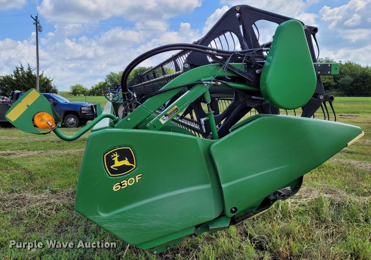 image for item BY9444 2013 John Deere 630F  HydraFlex flex head