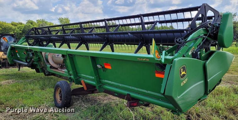 image for item BY9444 2013 John Deere 630F  HydraFlex flex head