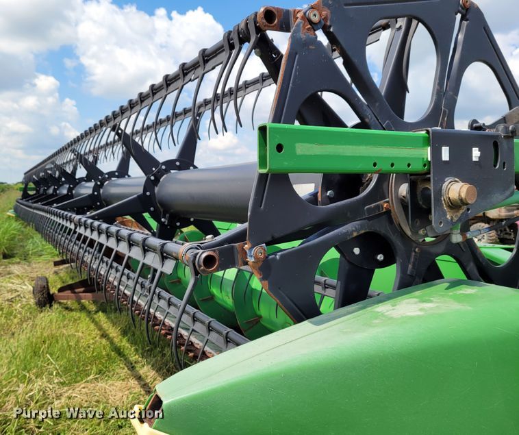 image for item BY9444 2013 John Deere 630F  HydraFlex flex head