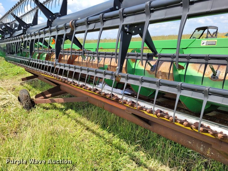 image for item BY9444 2013 John Deere 630F  HydraFlex flex head