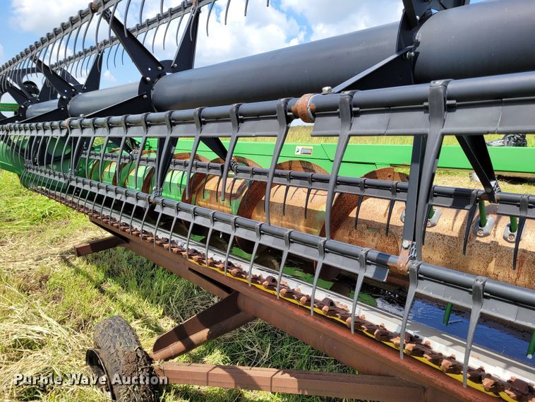 image for item BY9444 2013 John Deere 630F  HydraFlex flex head