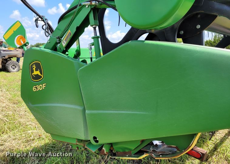 image for item BY9444 2013 John Deere 630F  HydraFlex flex head