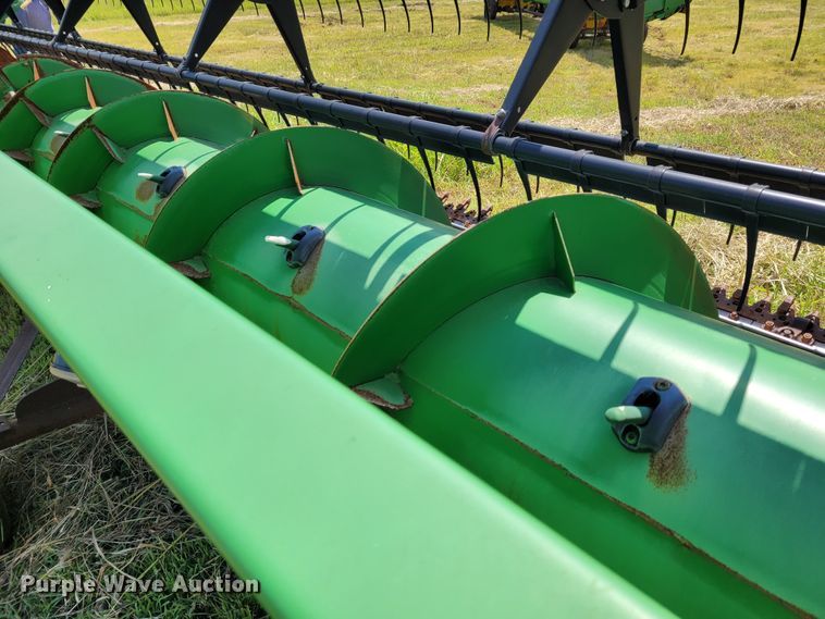 image for item BY9444 2013 John Deere 630F  HydraFlex flex head