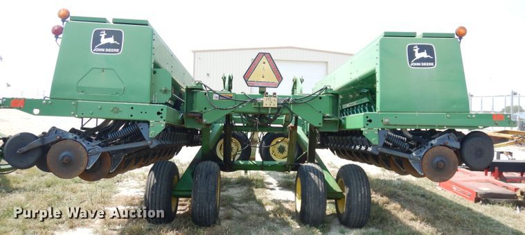 image for item DG0818 1997 John Deere 455  grain drill