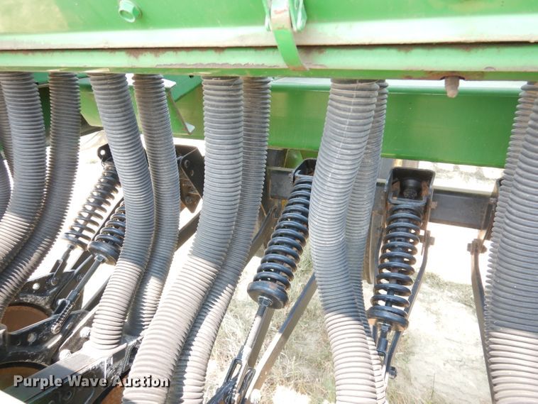 image for item DG0818 1997 John Deere 455  grain drill