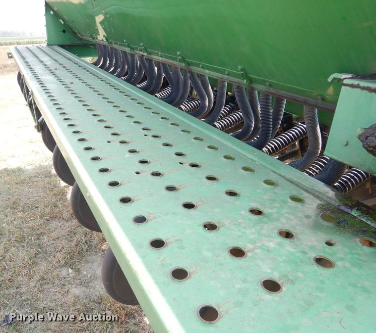 image for item DG0818 1997 John Deere 455  grain drill