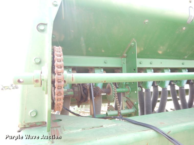 image for item DG0818 1997 John Deere 455  grain drill