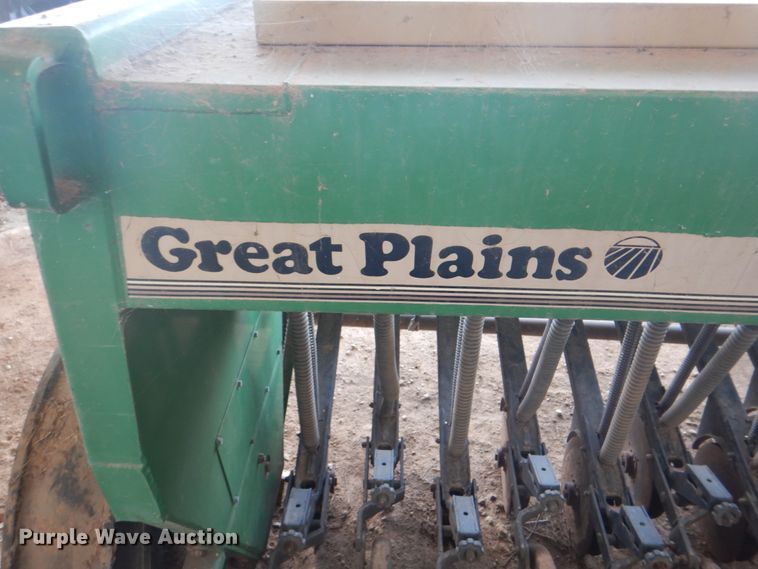 image for item DH7277 Great Plains EWD13-2008930131  grain drill